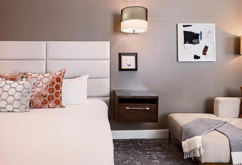 キングサイズベッドのエクゼクティブルーム, Ambassador Hotel Oklahoma City, Autograph Collection