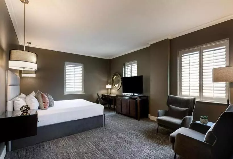Standard-huone King-vuode, Ambassador Hotel Oklahoma City, Autograph Collection