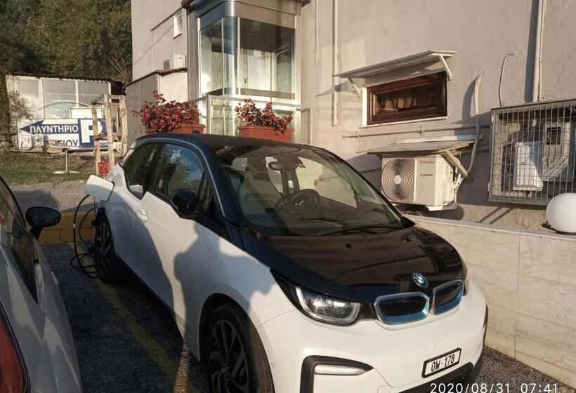 스탠다드 트리플 룸, Anastassiou Hotel Bike And Motorcycle Friendly