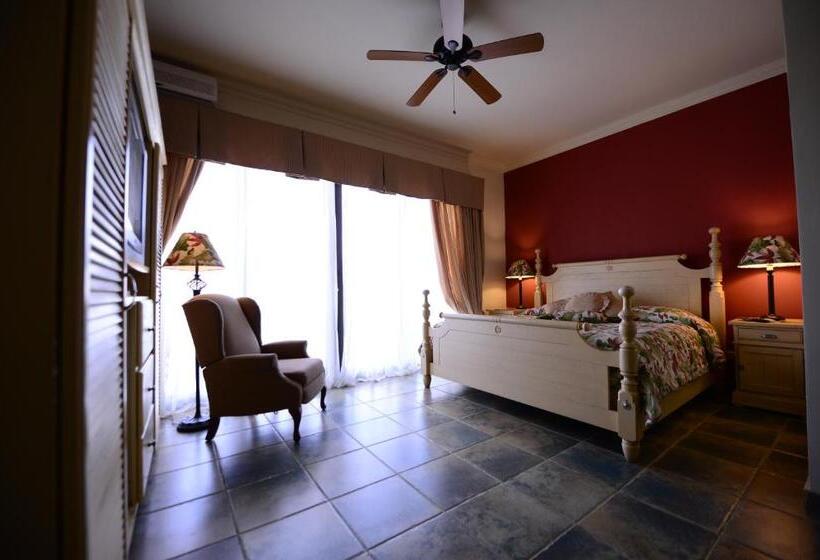 جناح مزوَّد بشرفة, Hacienda Los Molinos Boutique Hotel & Villas