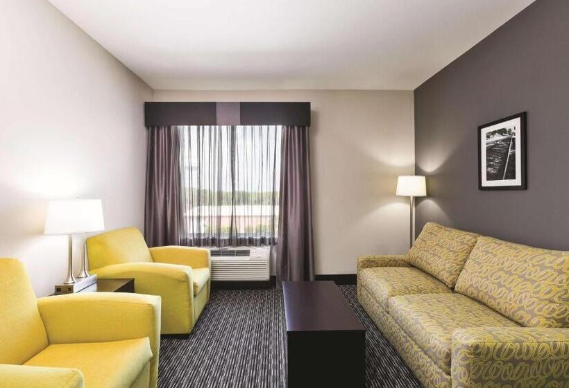 带大床的行政房间, La Quinta By Wyndham Rockport   Fulton