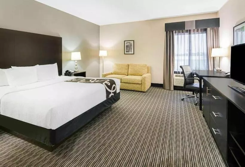 身障者適用キングサイズベッドルーム, La Quinta By Wyndham Rockport   Fulton