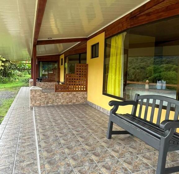 غرفة قياسية, Linda Vista