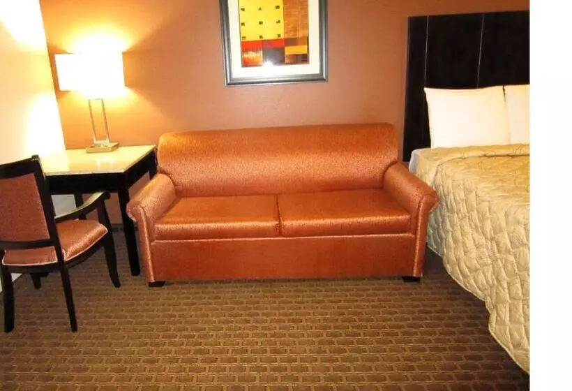 キングサイズベッドのスタンダードルーム, Red Carpet Inn And Suites Monmouth Junction