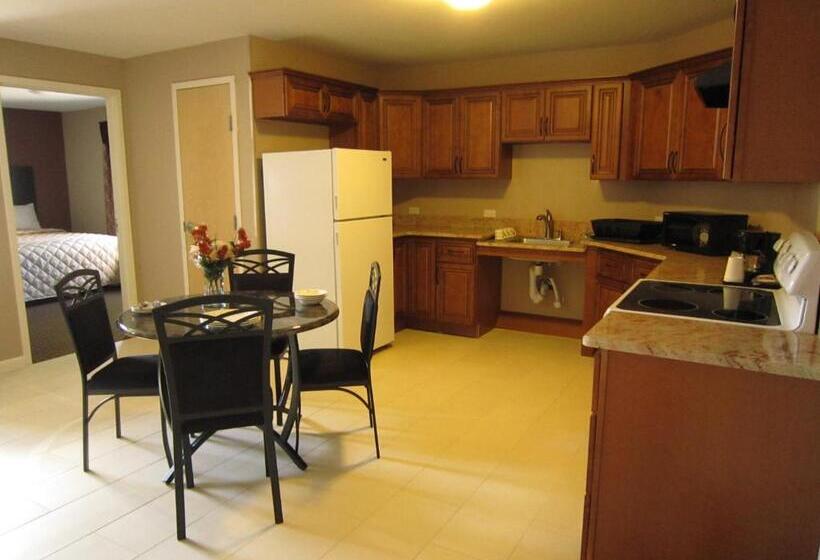 스위트 킹사이즈 침대, Red Carpet Inn And Suites Monmouth Junction