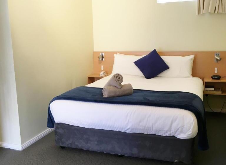 패밀리 스위트, Sky Rider Motor Inn