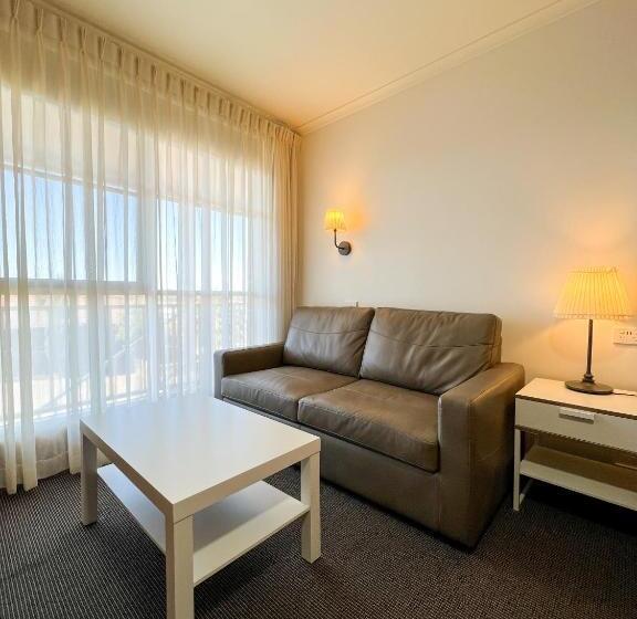 חדר דלוקס, Summerhill Motor Inn