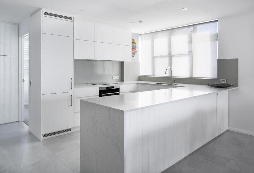 Superior 2-bedroom flat with sea view, Pacific Beach Resort