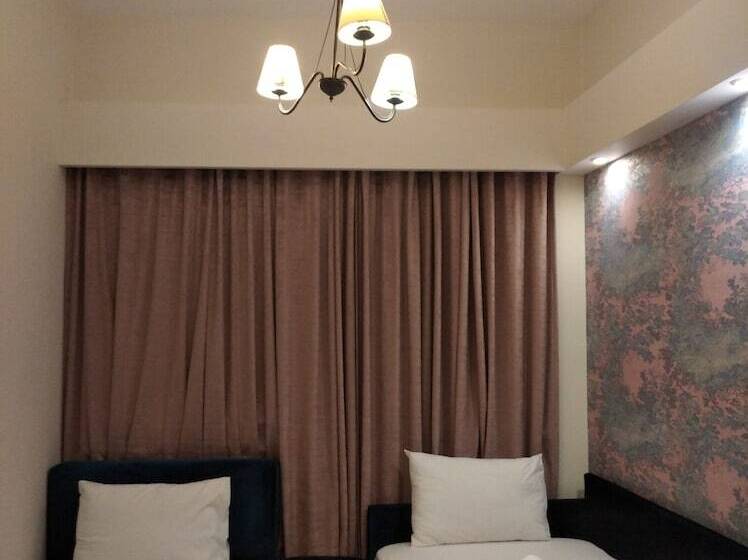 패밀리 룸, Pension Dafni