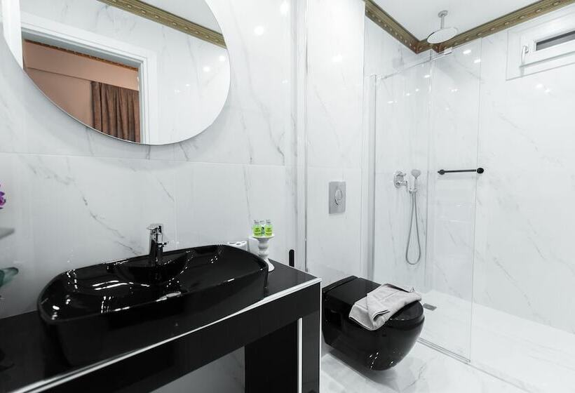 주니어 스위트, Pension Dafni