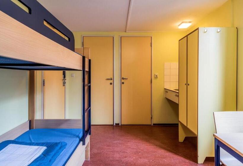 スタンダード4人部屋, Stayokay Hostel Apeldoorn