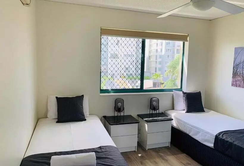 1 Bedroom Penthouse Apartment, Waterview Resort
