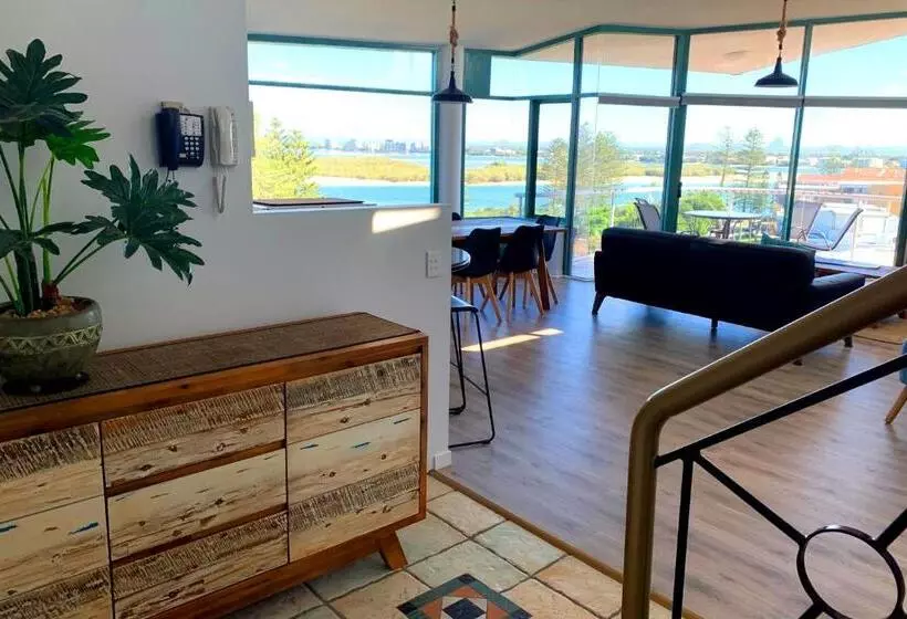1 Bedroom Penthouse Apartment, Waterview Resort