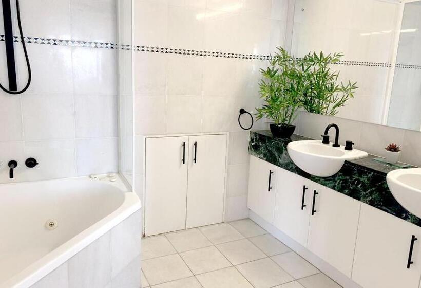 带1个卧室的顶楼公寓, Waterview Resort