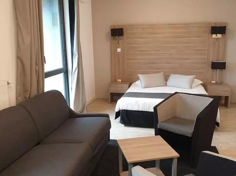 スーペリアスタジオ, Twenty Business Flats Lille Grand Stade