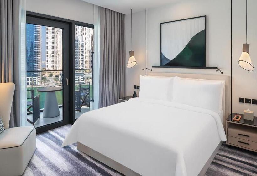 سوئیت دولوکس با چشم‌انداز, Vida Dubai Marina & Yacht Club