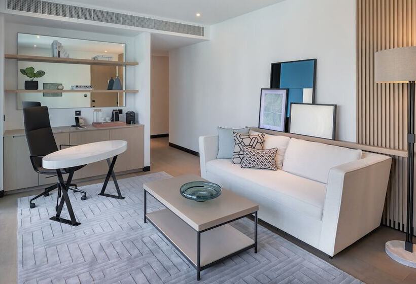 سوئیت دولوکس با چشم‌انداز, Vida Dubai Marina & Yacht Club