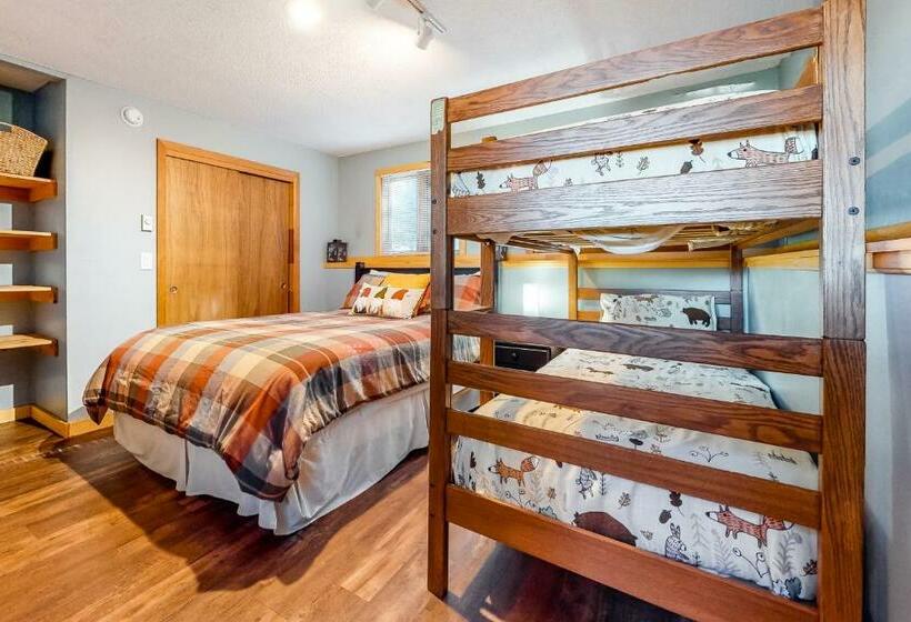 2ベッドルームアパートメント, Mountain View Home