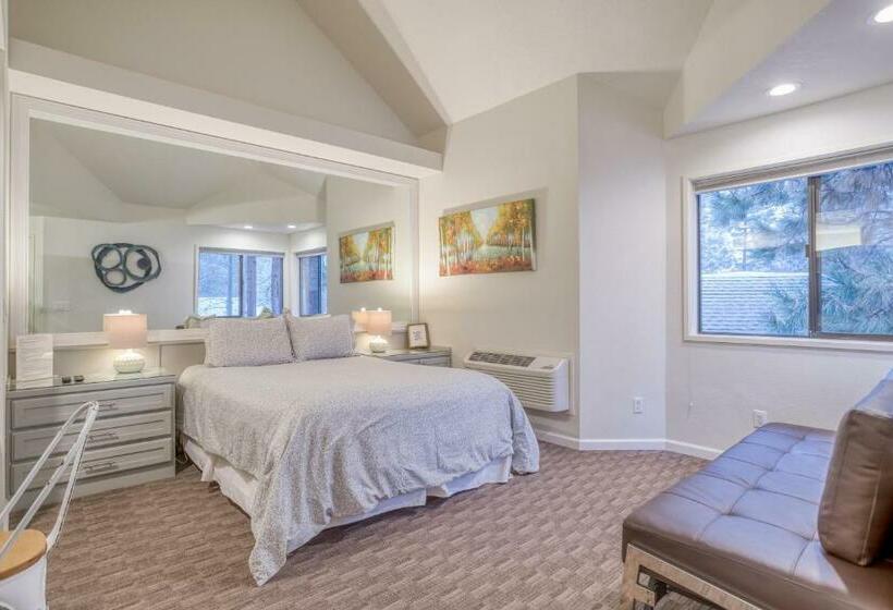 Апартаменты 1 Спальня, River Ridge 603b