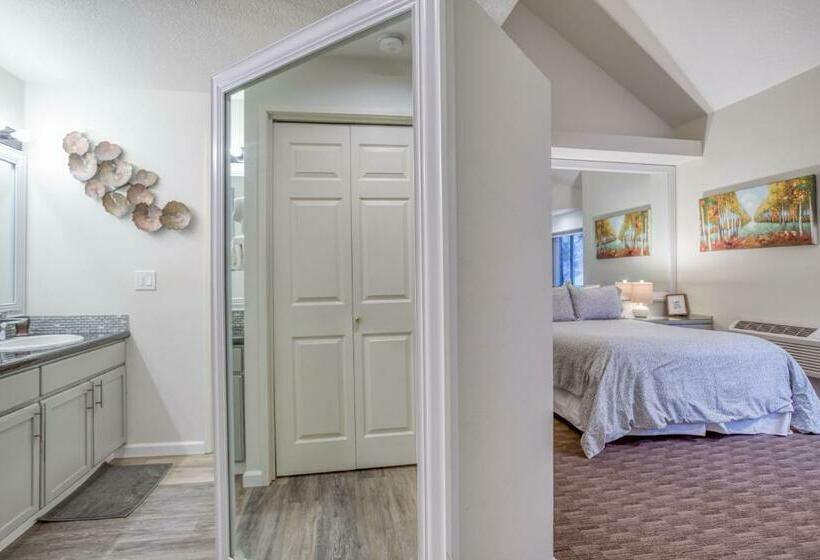 Апартаменты 1 Спальня, River Ridge 603b