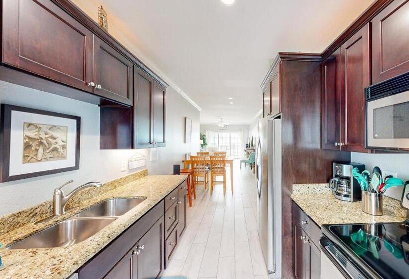 آپارتمان 2 خوابه, The Dawn Condominiums Ii