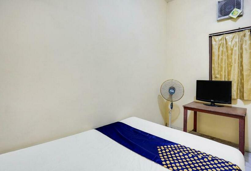 חדר אקונומי, Spot On 91774 Kost Nusantara Sidoarjo