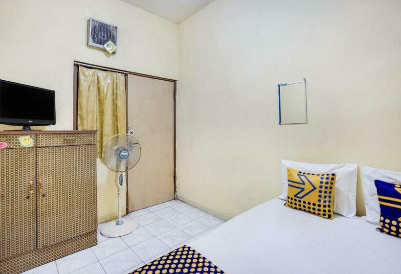 חדר אקונומי, Spot On 91774 Kost Nusantara Sidoarjo