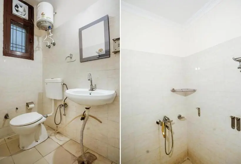 デラックストリプルルーム, O Av Residency Near Botanic Garden Of Indian Republic