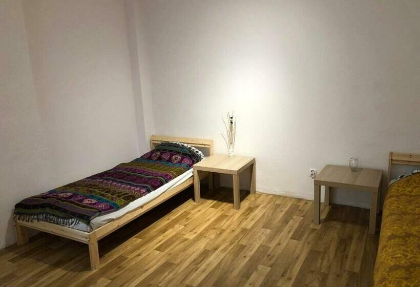 기본룸, Gościniec Biebrzański