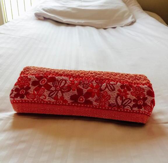 غرفة قياسية رباعية مزودة بشُرفة, Zajazd Dolina Sadosiów