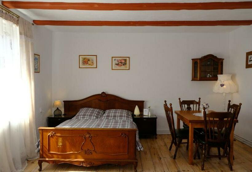 スタンダード4人部屋, Siedlisko Egniu Agroturystyka Nad Jeziorem Pojezierze Drawskie