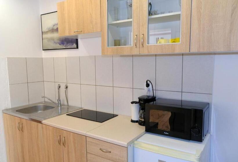 スタンダード4人部屋, Siedlisko Egniu Agroturystyka Nad Jeziorem Pojezierze Drawskie