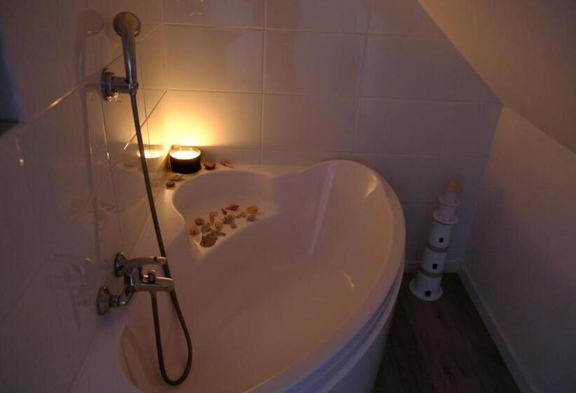 ファミリールーム, Siedlisko Egniu Agroturystyka Nad Jeziorem Pojezierze Drawskie