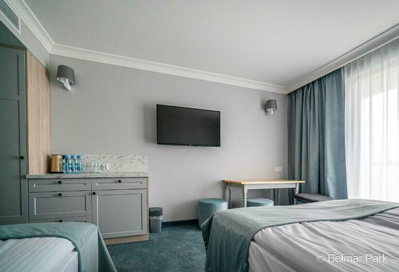 豪华三人间, Belmar Park Resort & Spa