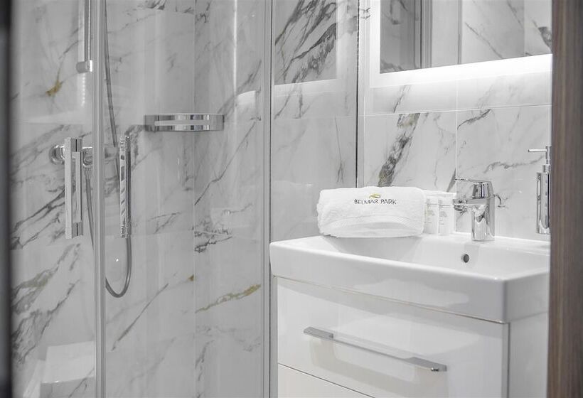 豪华三人间, Belmar Park Resort & Spa