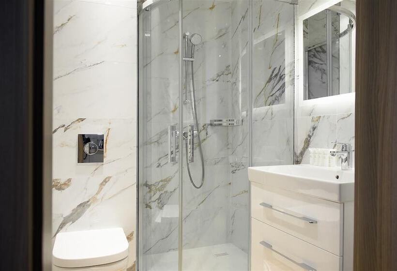 豪华三人间, Belmar Park Resort & Spa