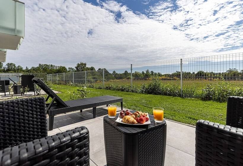 豪华三人间, Belmar Park Resort & Spa