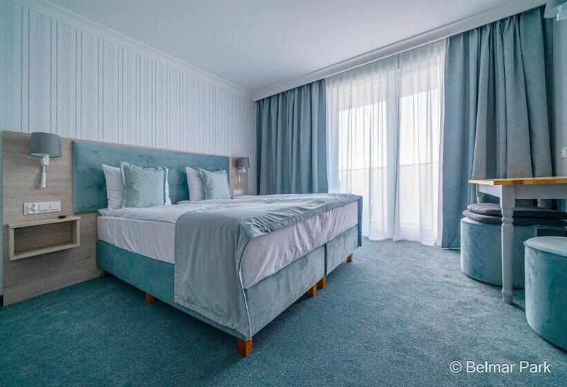 带阳台的豪华间, Belmar Park Resort & Spa