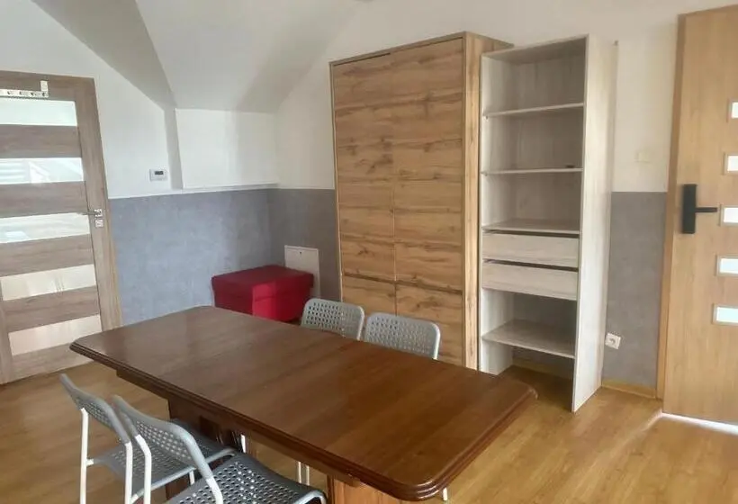 スタンダード４人部屋, Hgs Home Noclegi Pracownicze Parking , łazienki