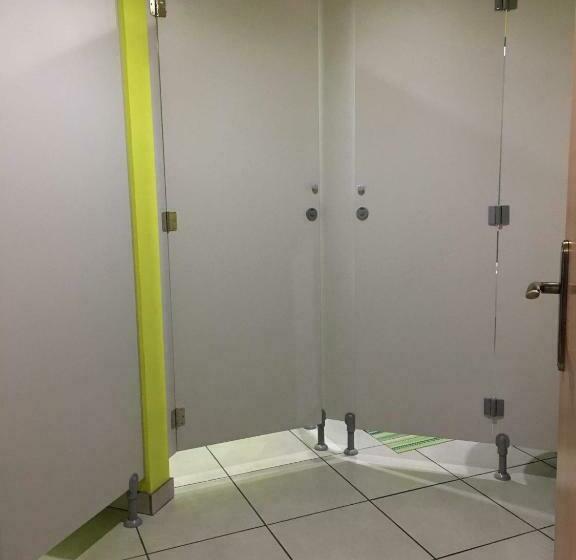 חדר סטנדרט לשלושה עם חדר אמבטיה משוף, Gospodarstwo Agroturystyczne  Gabrysia