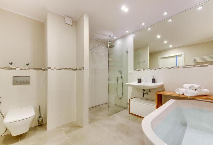 Апартаменты Deluxe 2 Спальни, Lapwing Residence Sopot