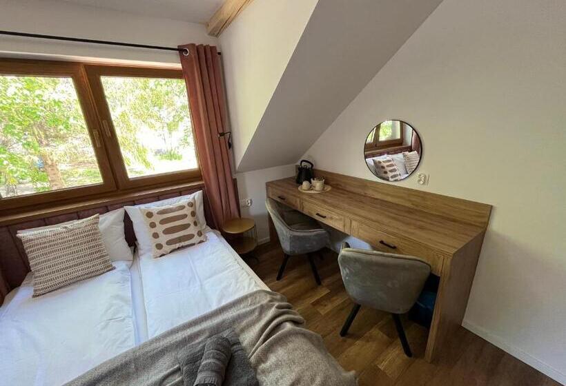 חדר סטנדרט עם מיטת קינג, Donikąd