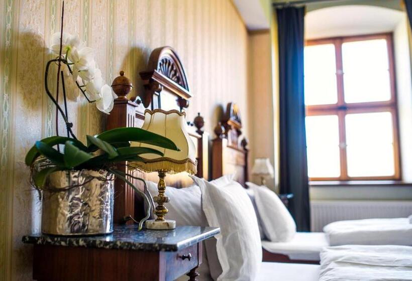 חדר דלוקס, Boutique Pałac Warmątowice Sienkiewiczowskie