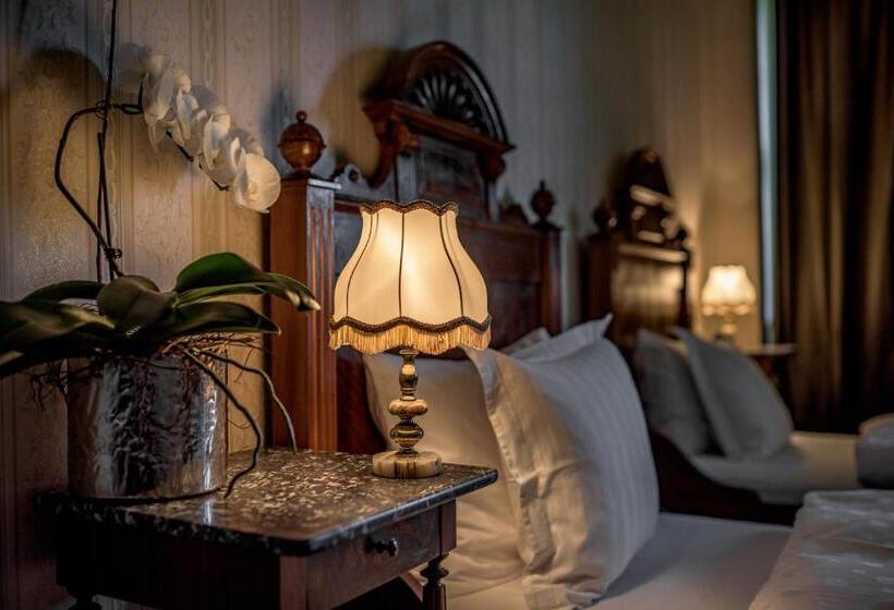 חדר דלוקס, Boutique Pałac Warmątowice Sienkiewiczowskie