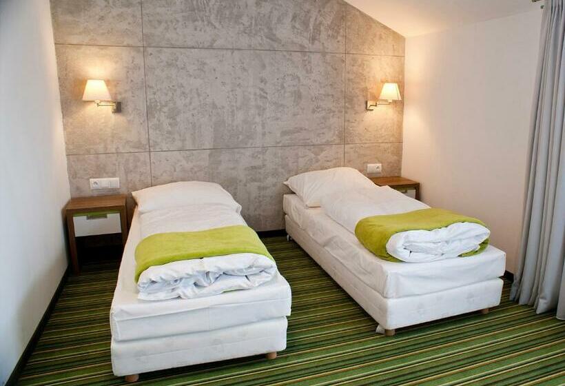 חדר סטנדרט נוף לגינה, Kompleks Taaka Ryba