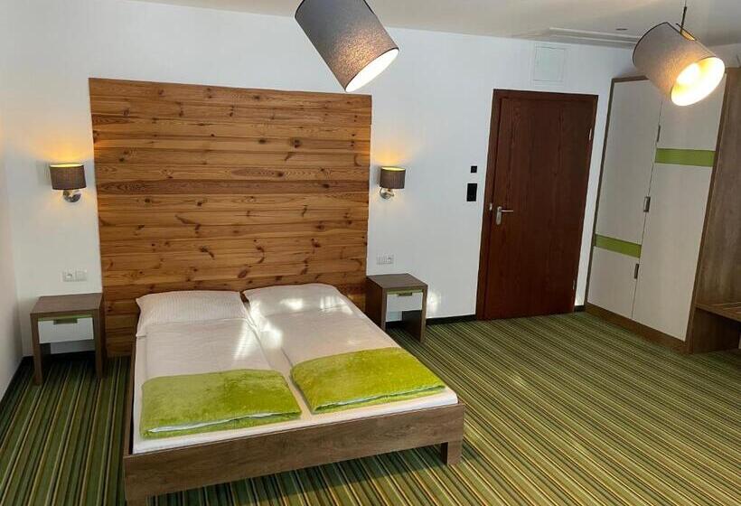 חדר דלוקס, Kompleks Taaka Ryba