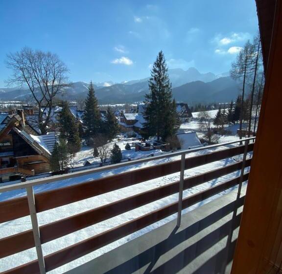 اتاق استاندارد سه نفره, U Króla