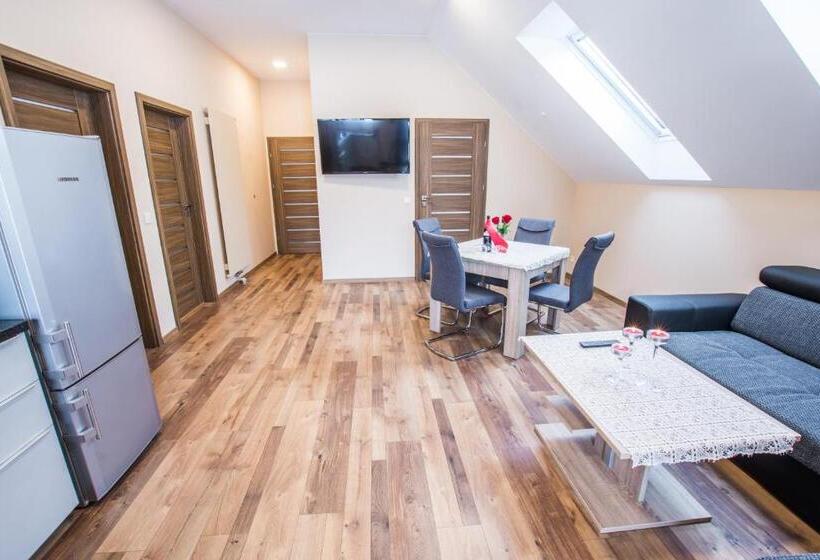 דירת שני חדרים, Dwór Skalny Apartamenty, Pokoje I Restauracja Karczma Skalna