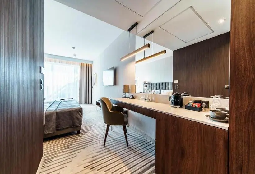 バルコニー付きデラックスルーム, Elements Hotel&spa