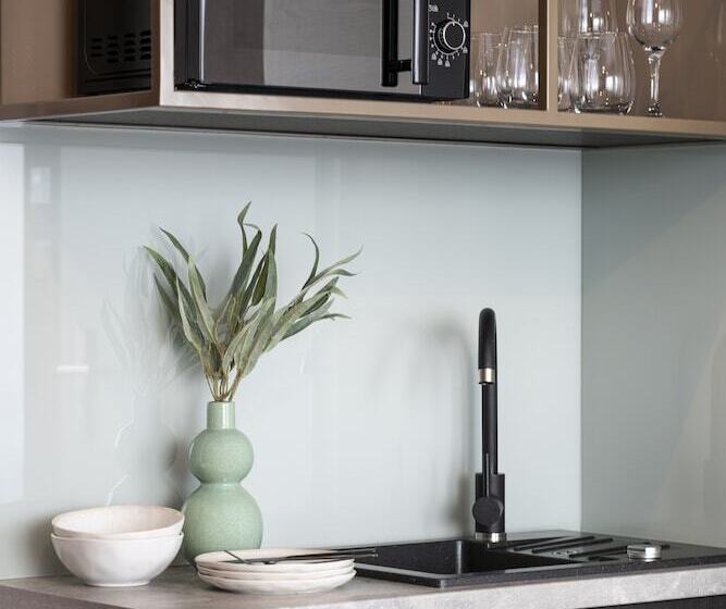 חדר דלוקס, Green